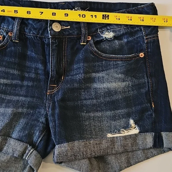 American Eagle  Women's Blue Denim‎ Shorts Size 4 - Picture 6 of 9